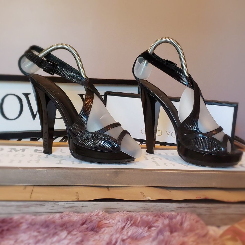 Burberry Python🔥5" Platform Heels - Picture 16 of 16